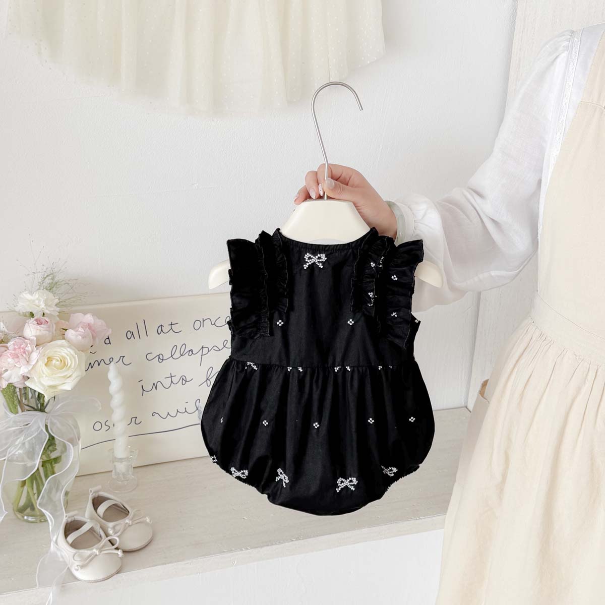 Baby Girl Black Bow Print Romp - огляд і ціна Baby Clothing Online
